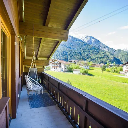 Alpenluxus' Panorama With Car Park And Mountain View Apartment Mayrhofen